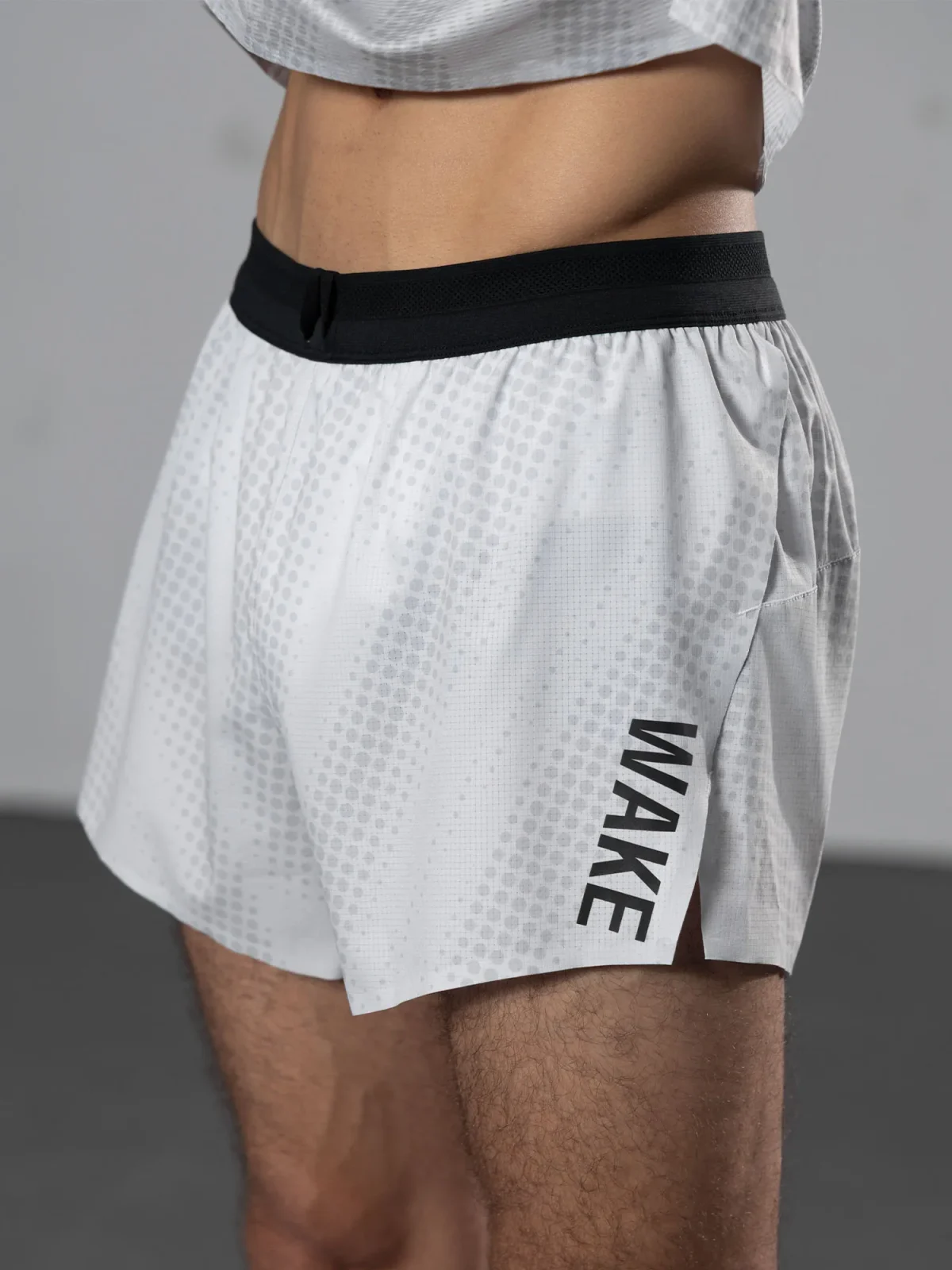 Race Short Frost