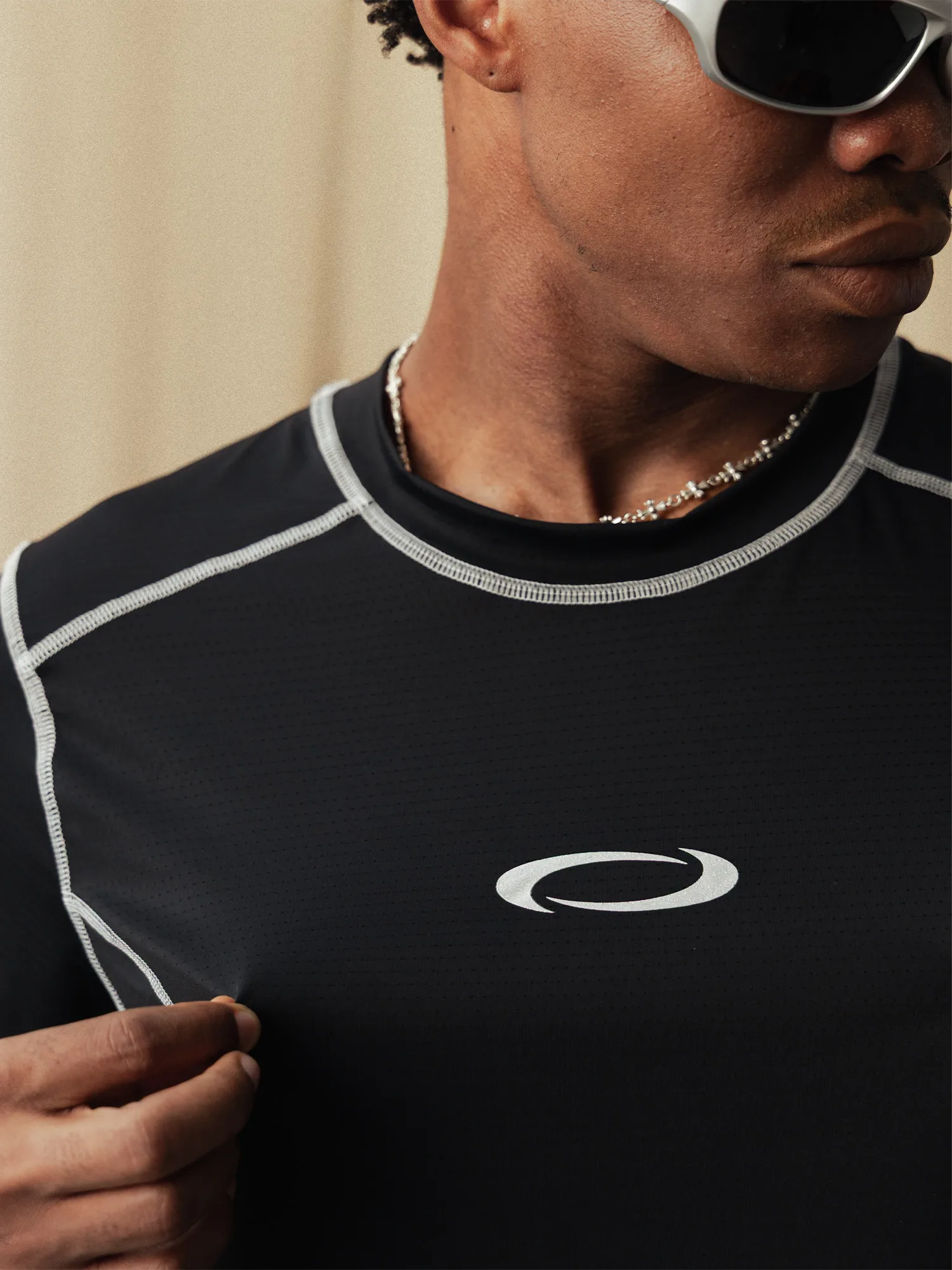 Training Contour Tee Black- 10 Training Contour Tee Black